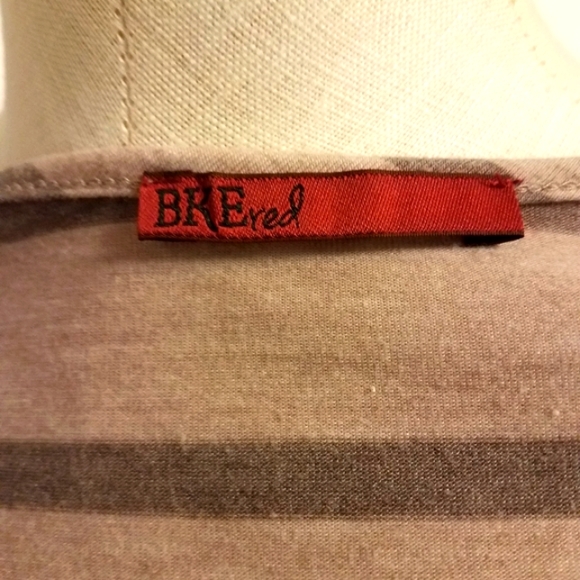 BKE red Cut-Out Lace Sides Long Sleeve Tunnic Sz Large - Picture 3 of 10